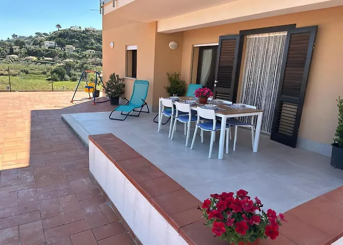 别墅 Fiorenza 卡斯泰拉马莱